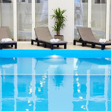 Cruise Hotel Тбілісі Екстер'єр фото