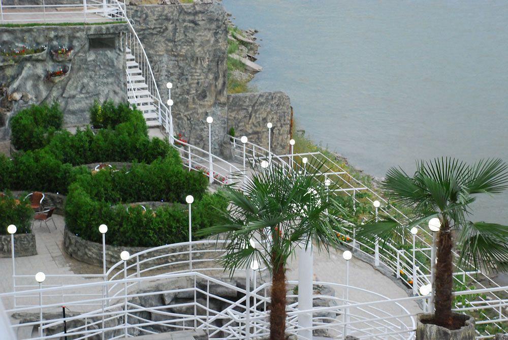 Cruise Hotel Тбілісі Екстер'єр фото